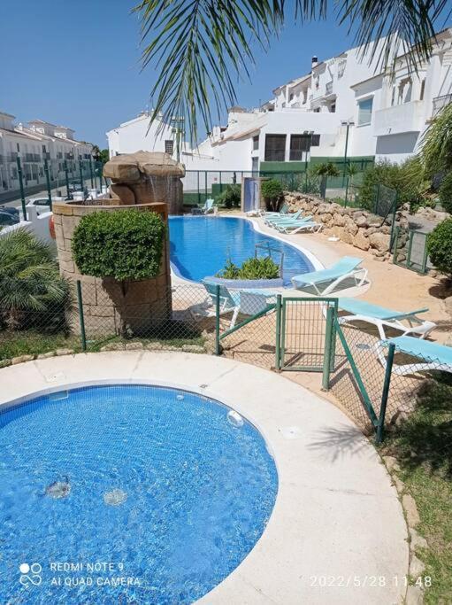 Agradable Adosado Con Piscina Villa Vejer de la Frontera Eksteriør bilde