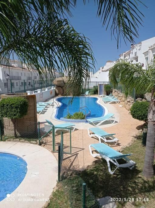 Agradable Adosado Con Piscina Villa Vejer de la Frontera Eksteriør bilde